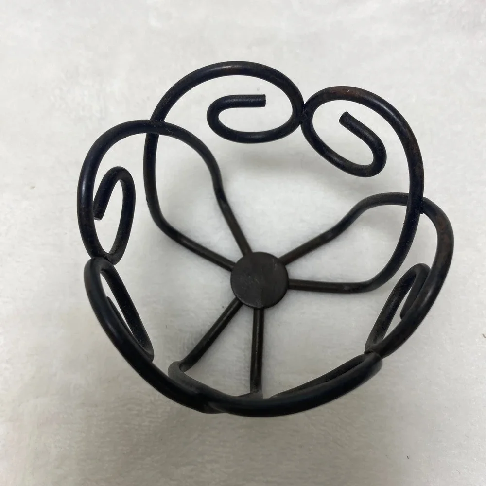 N/A small metal