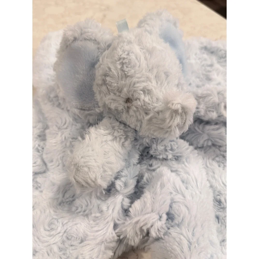 N/A plush elephant