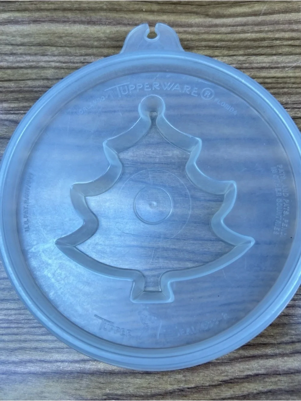 Tupperware vintage white