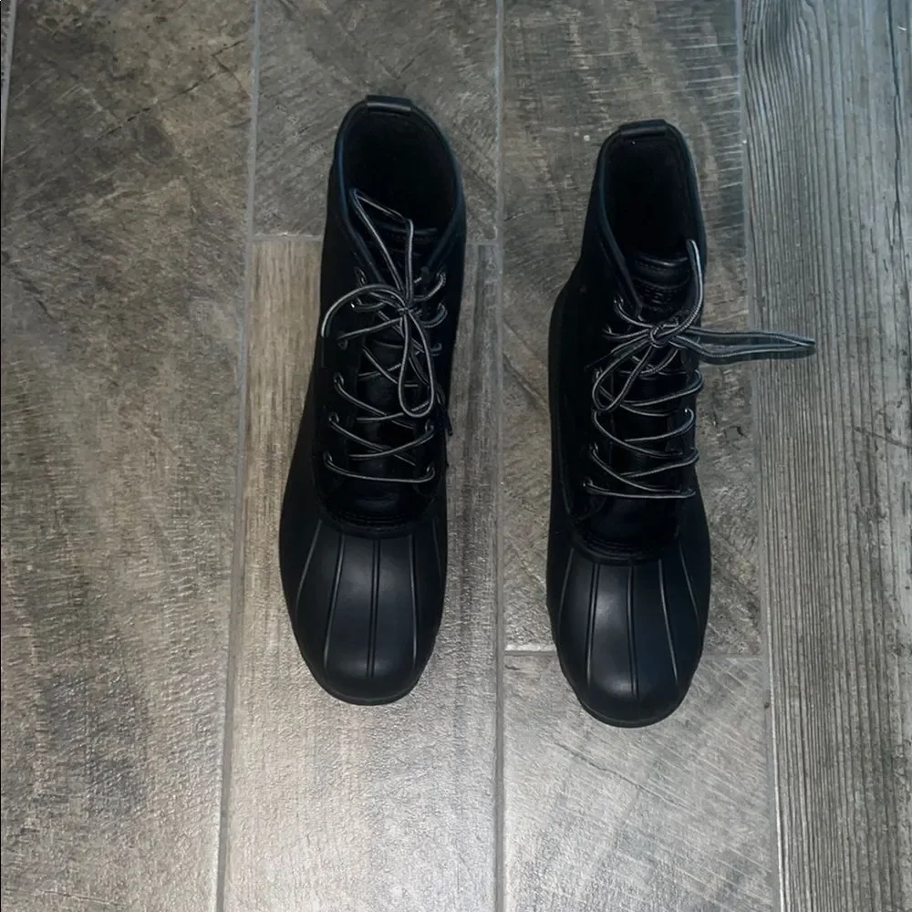 Sperry durable black