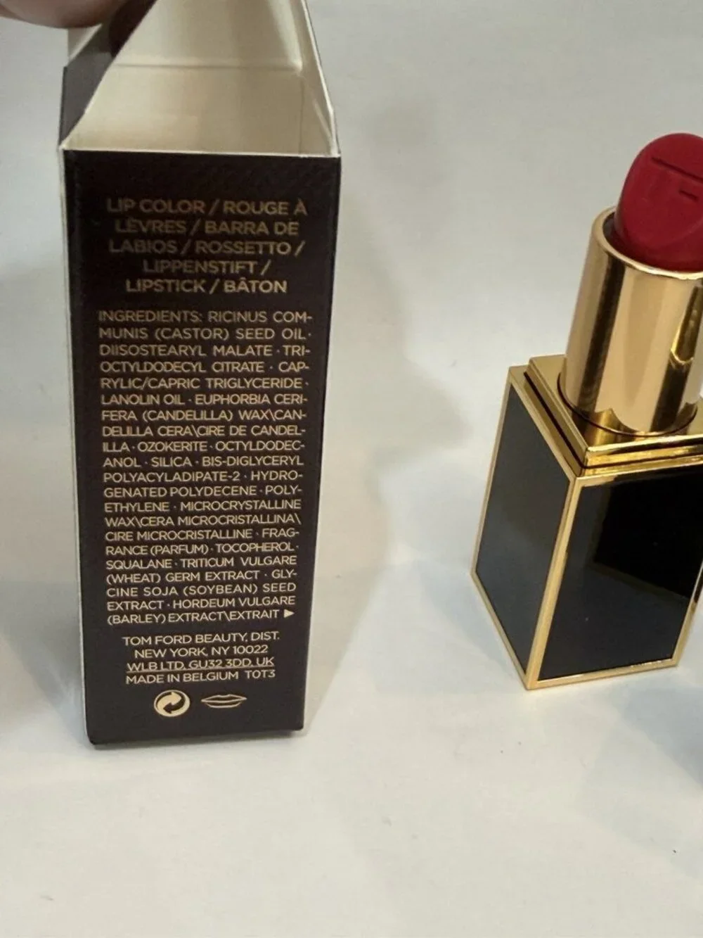 Tom Ford 10 cherry