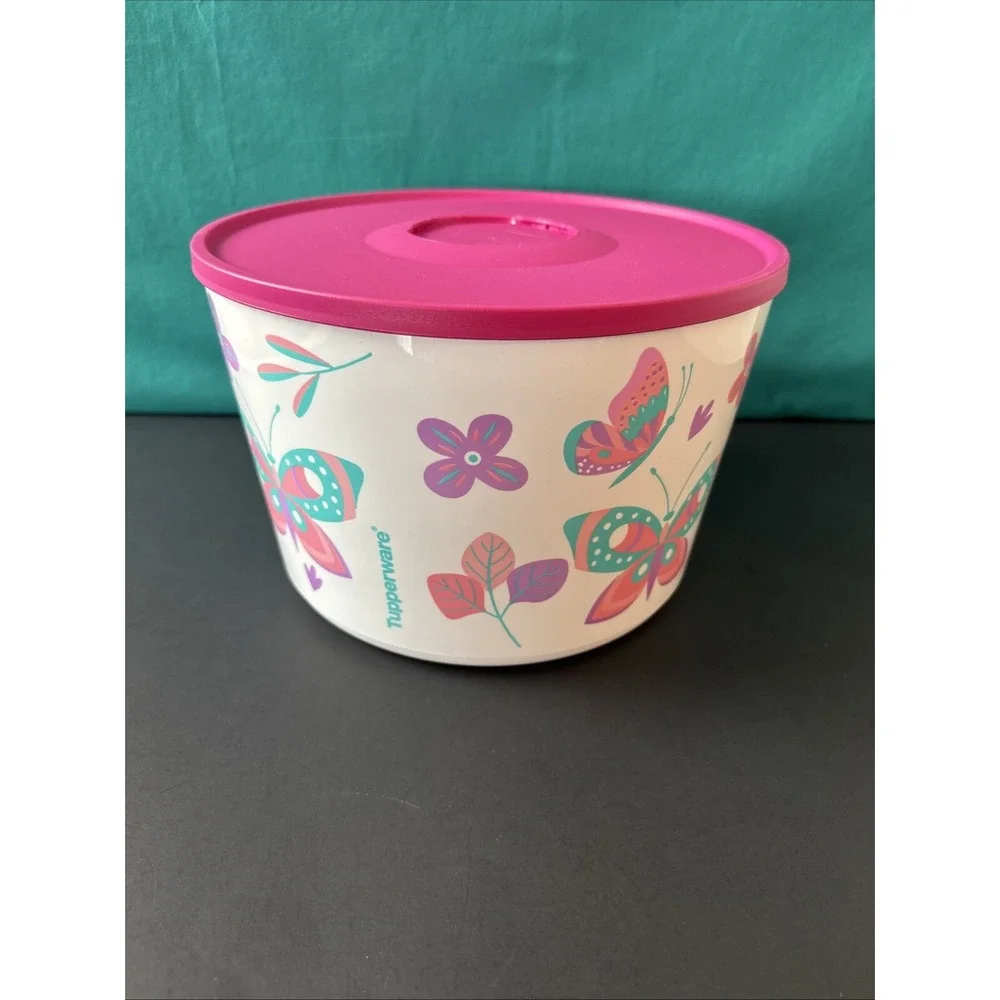 Tupperware large round