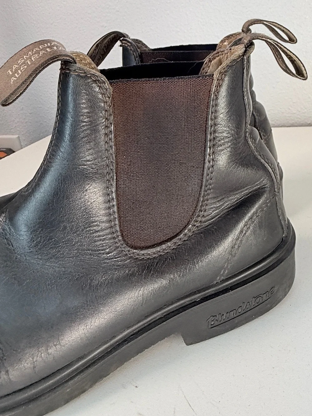 Blundstone black leather