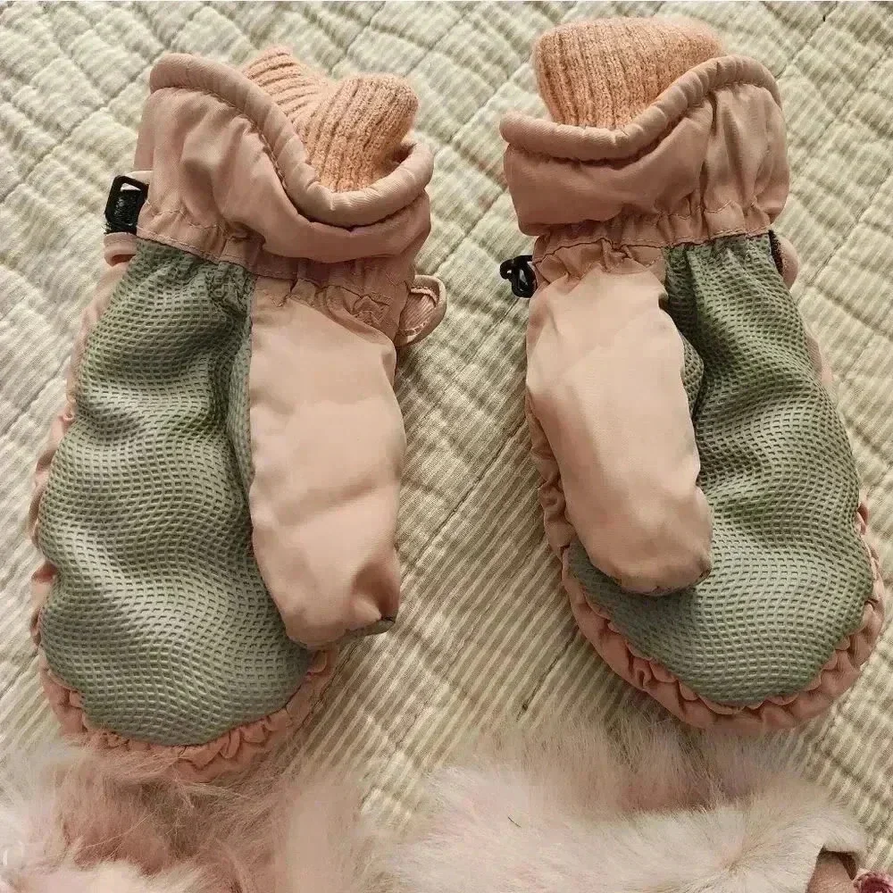 no brand girls mittens