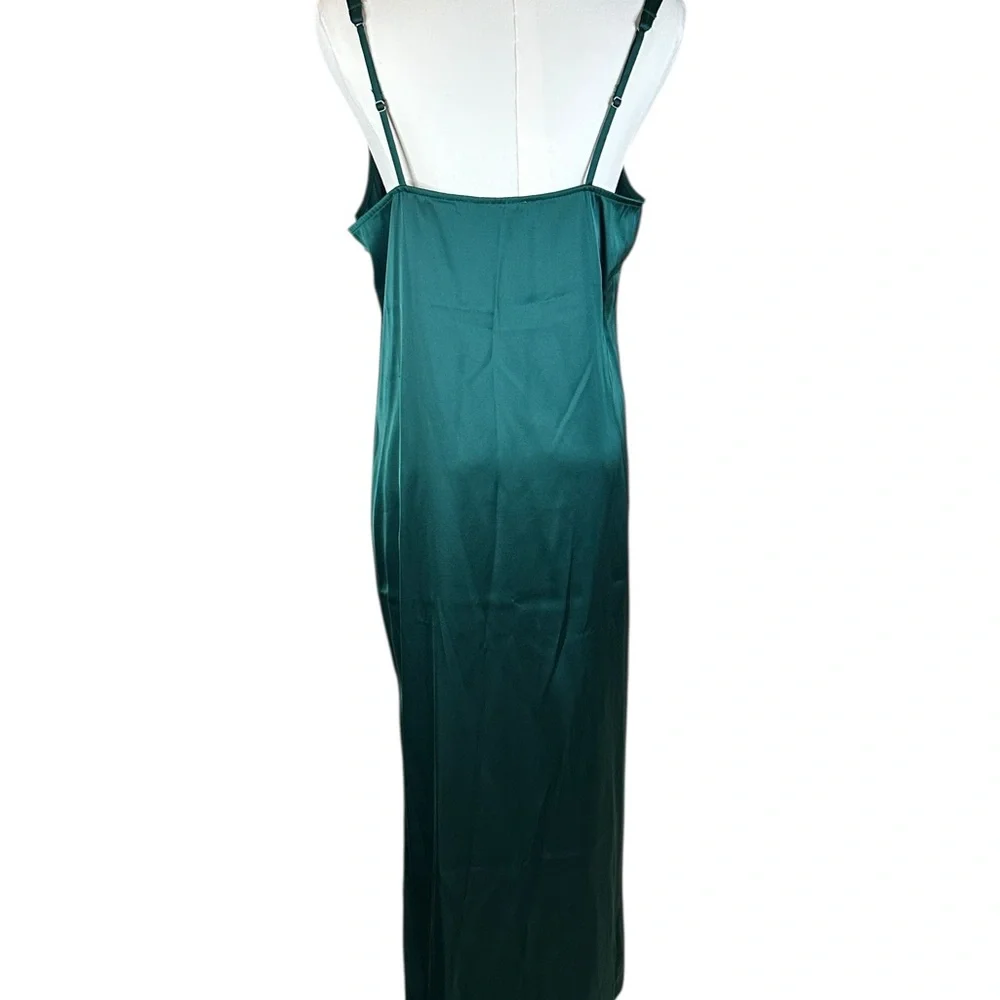 Abercrombie & Fitch Emerald Green Satin Slip Dress Size M Petite NWT.