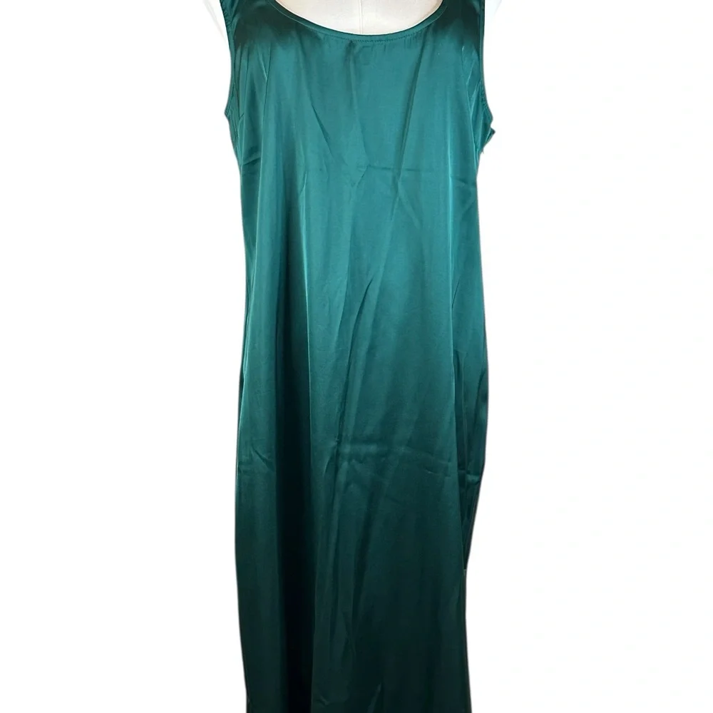 Abercrombie & Fitch Emerald Green Satin Slip Dress Size M Petite NWT.
