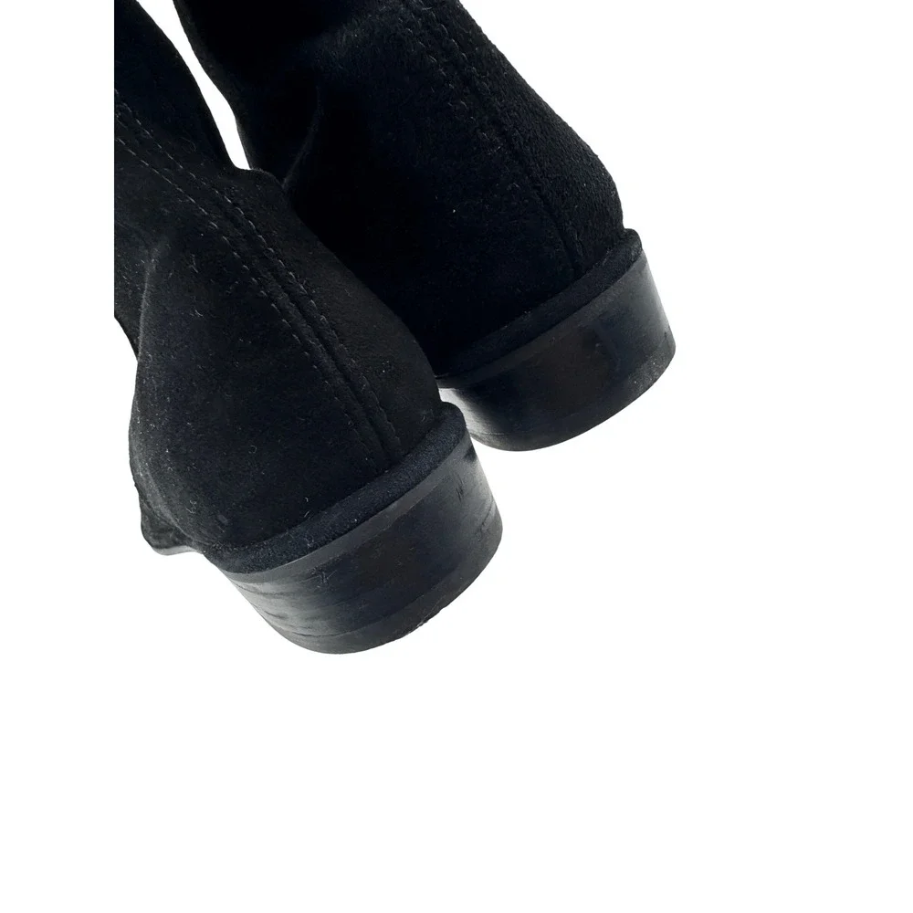 Stuart Weitzman style color