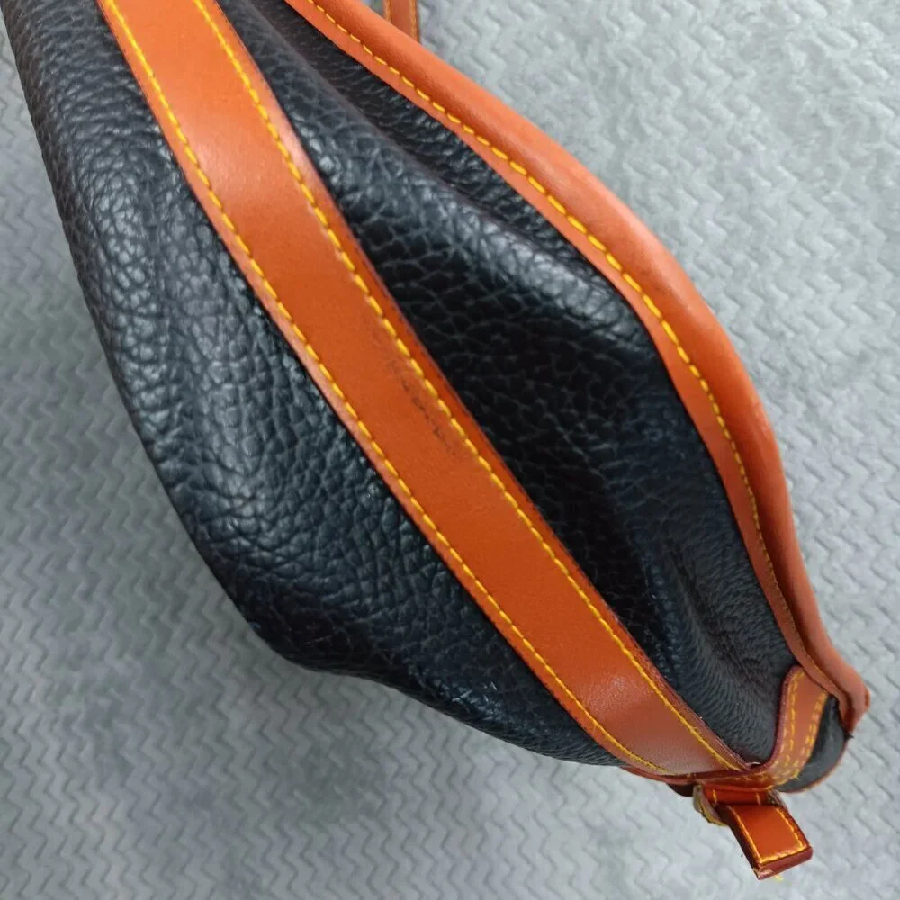 Dooney & Bourke dooney bourke