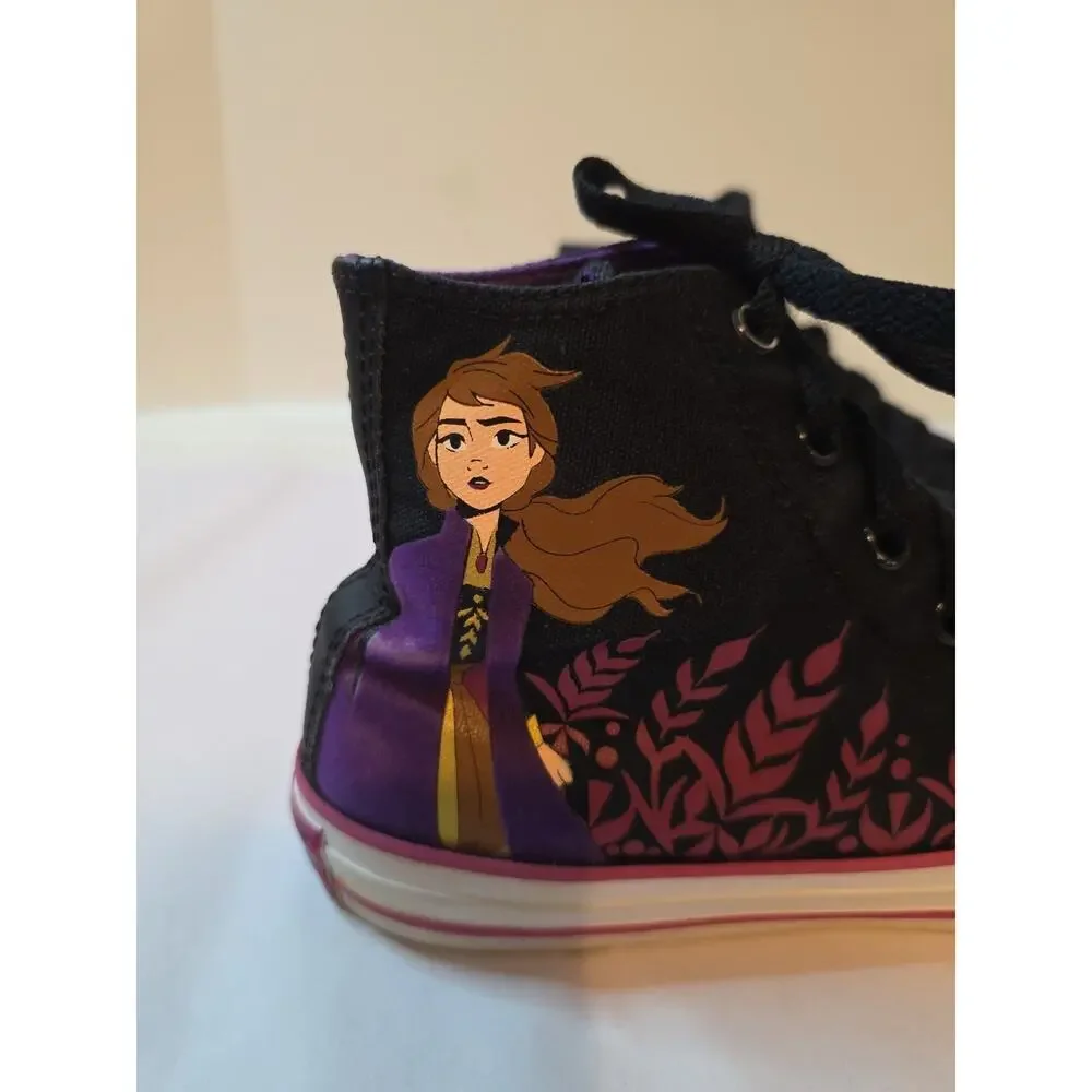 Converse very nice