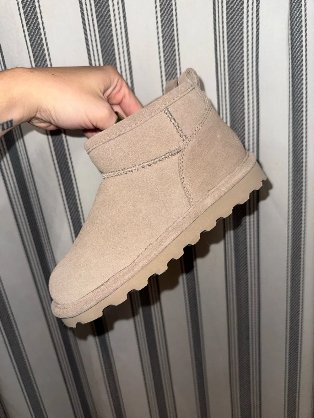 BearPaw soft suede