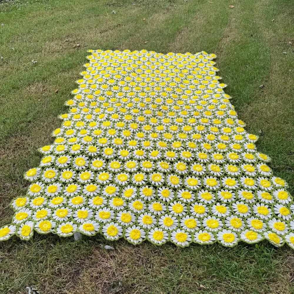Handmade vintage daisy