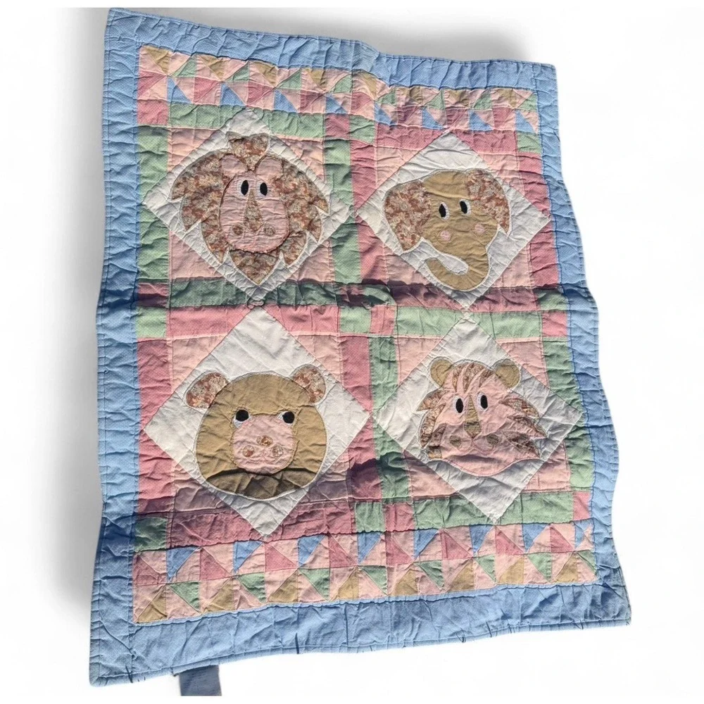 Vintage Baby Quilt Animal Patchwork Elephant Lion Pastel‎ Crib Blanket