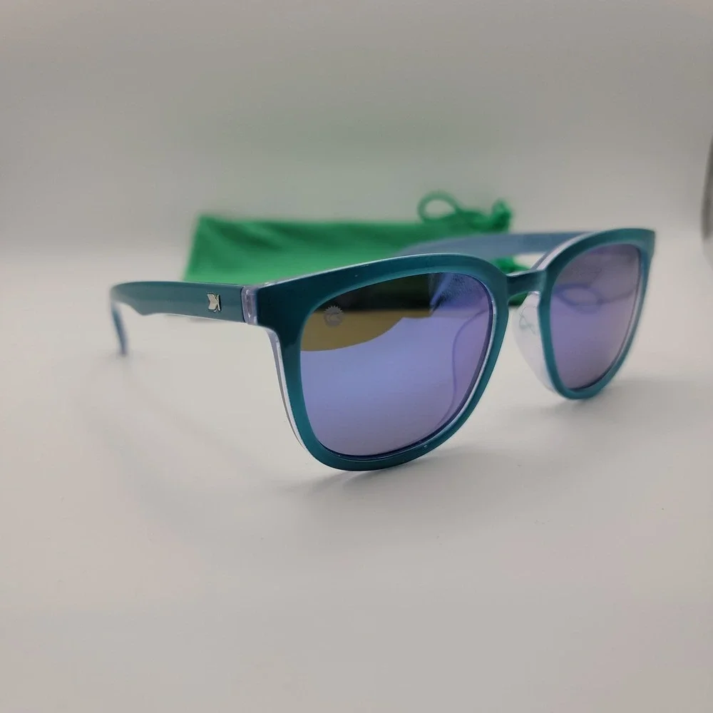 Knockaround brand style