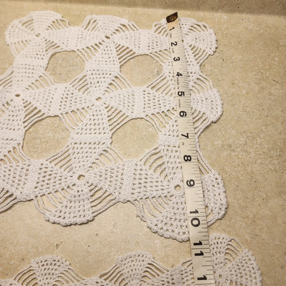 Source Unknown crochet white