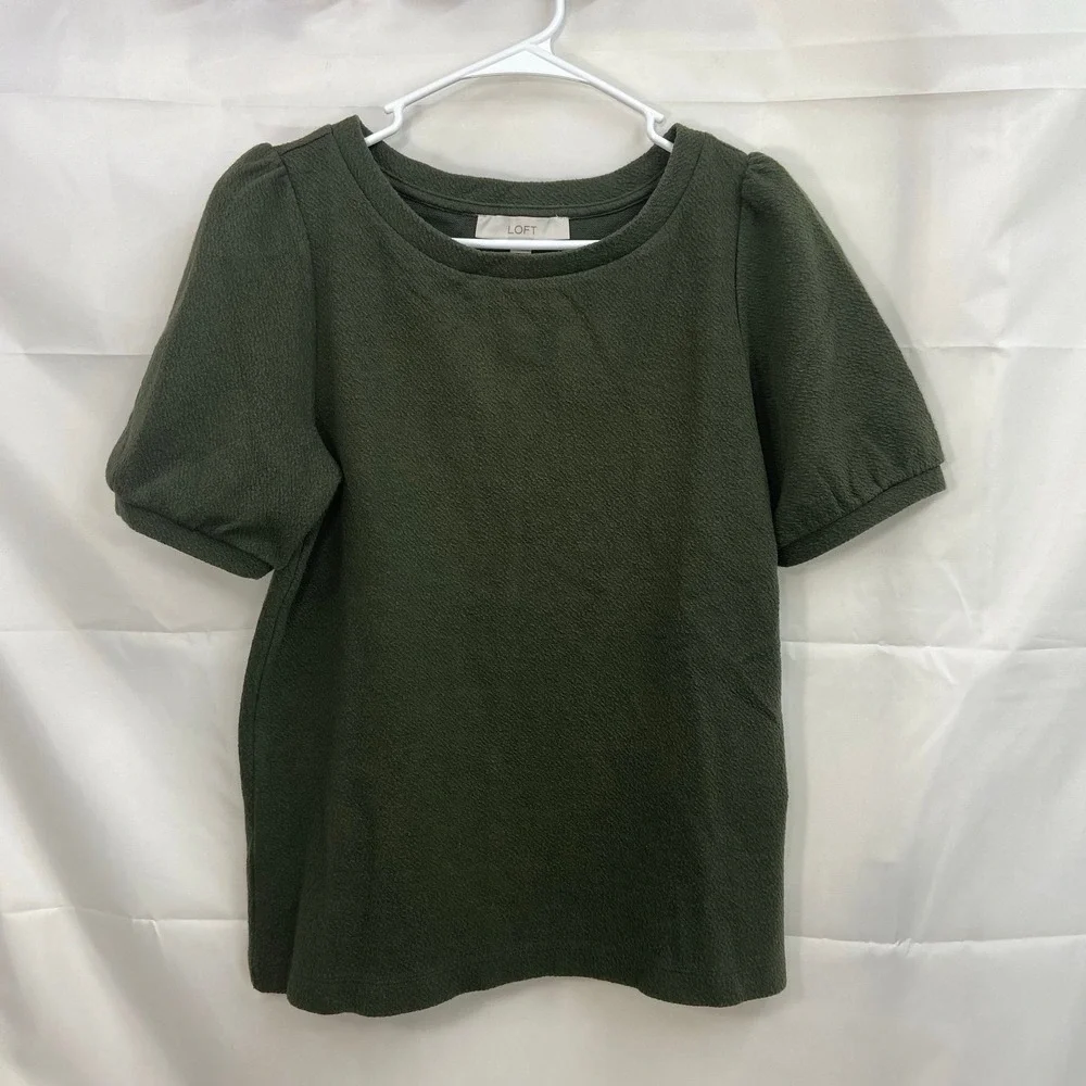 LOFT women's‎ olive green puff sleeve thick kit relaxed Crewcut blouse casual S