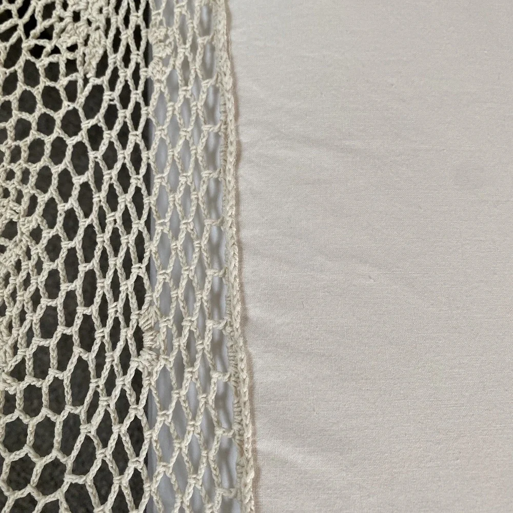 N/A vintage ivory handcrochet