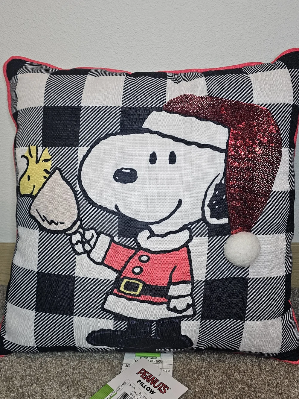 Peanuts festive pillow