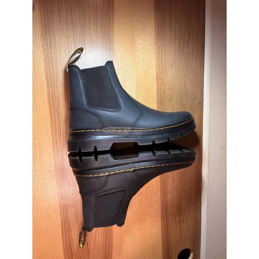 Dr. Martens these size