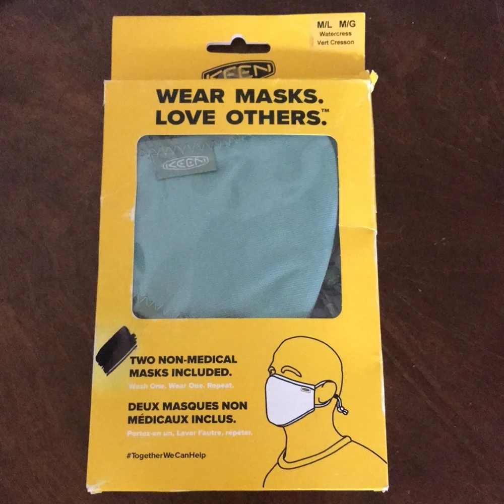 Keen NEW in Package 2 M/L Watercress Green Pair of Washable Reusable Face Masks