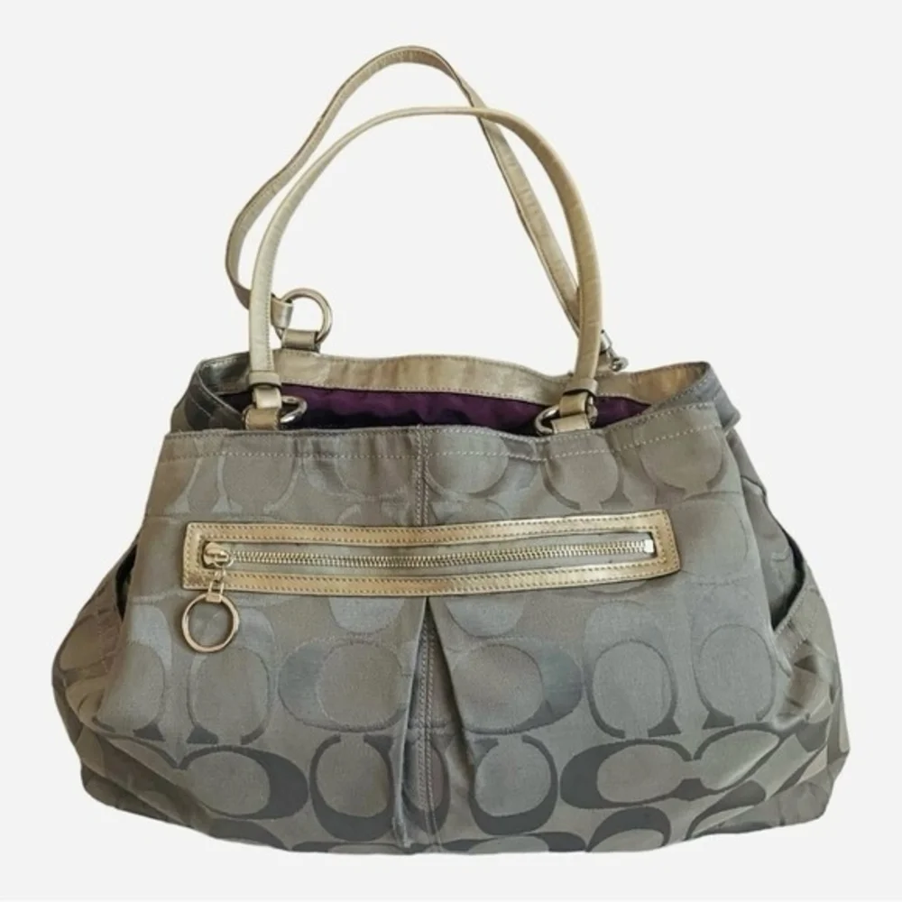 Coach gabby signature