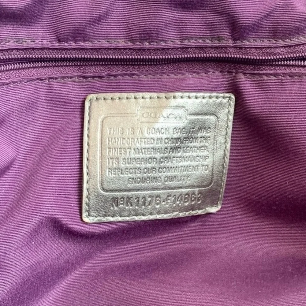 Coach gabby signature