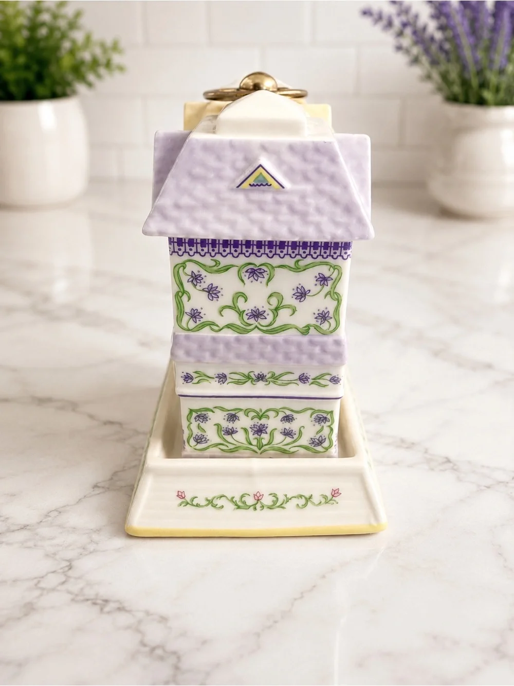 Lenox bring timeless