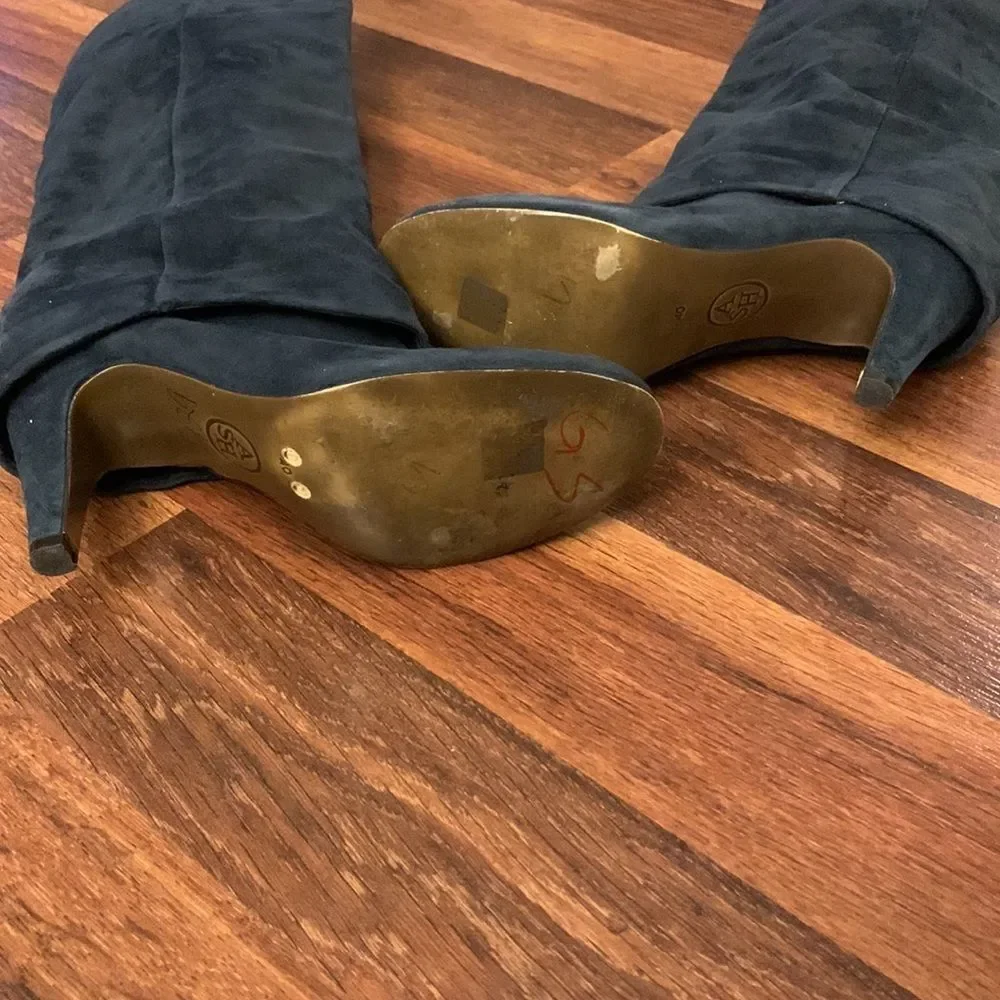 Ash boots size