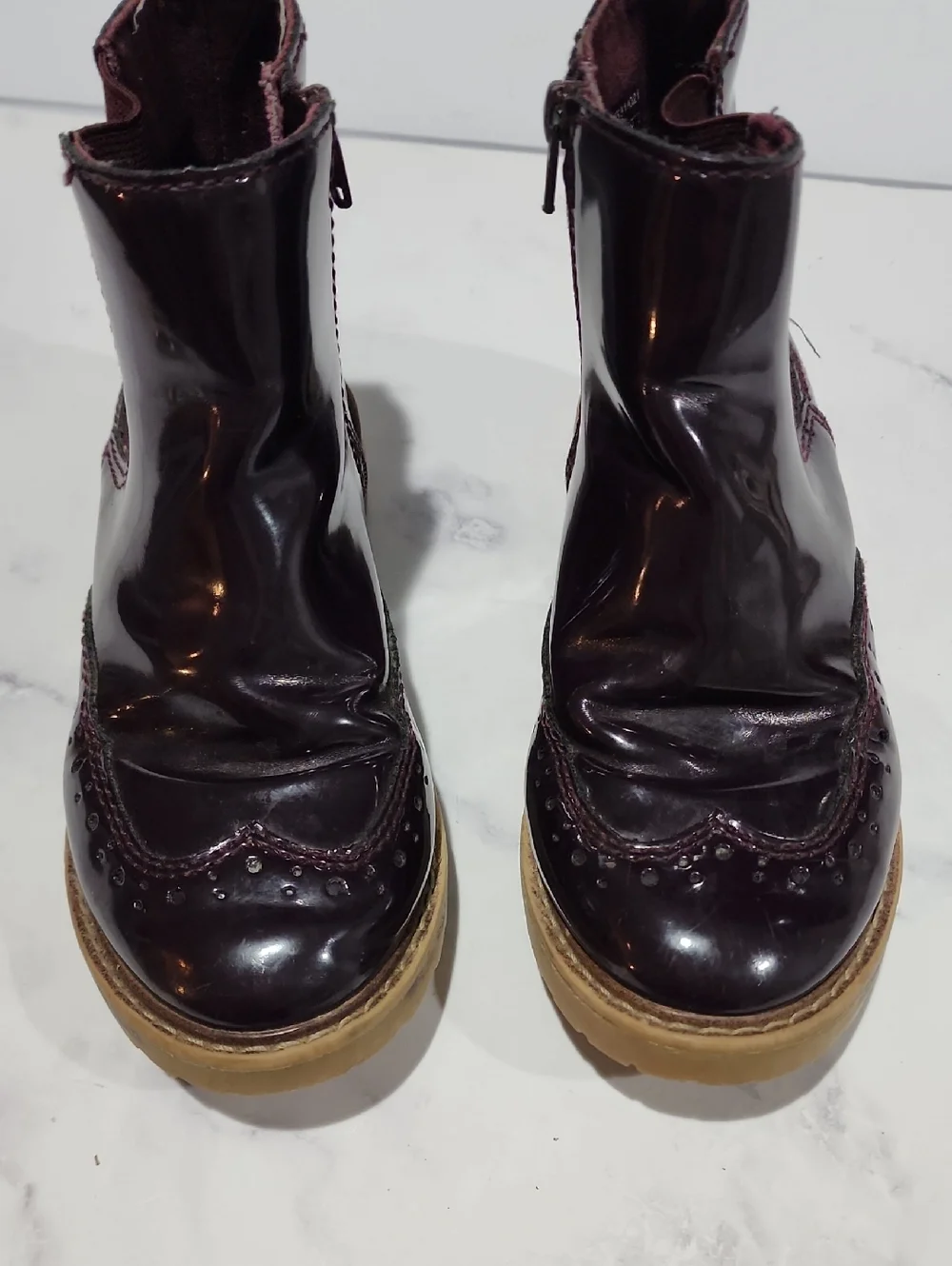 Zara stylish durable