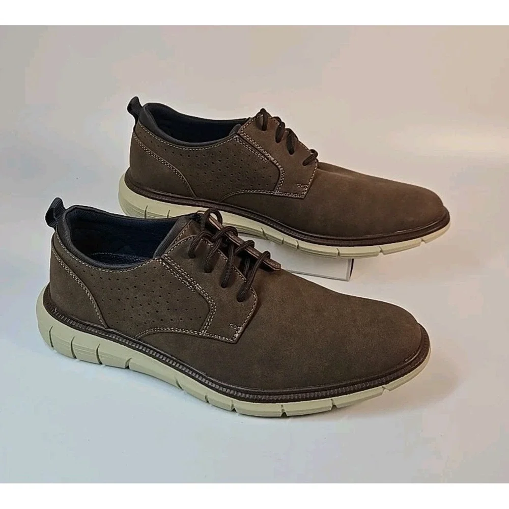 Dockers suitable lace