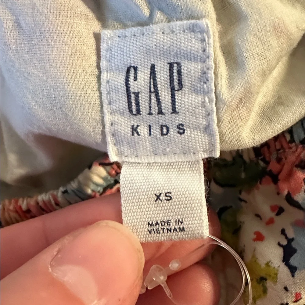 GAP pretty little