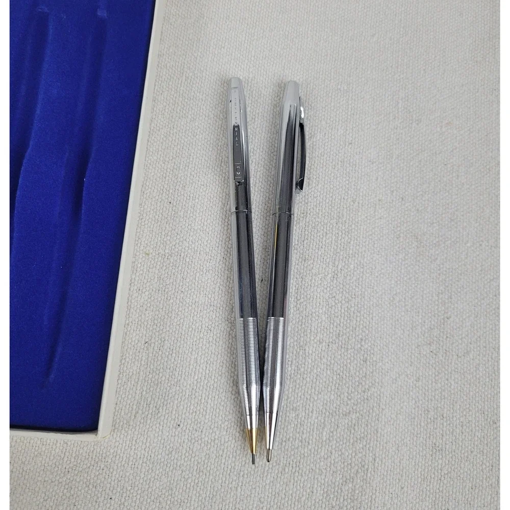 Montgomery Ward this sets