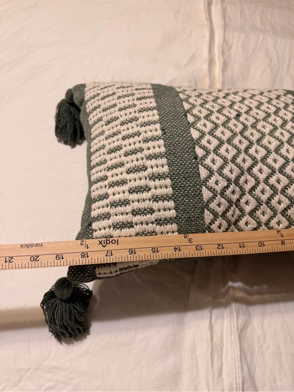 Secret Celebrity accent beds tassels