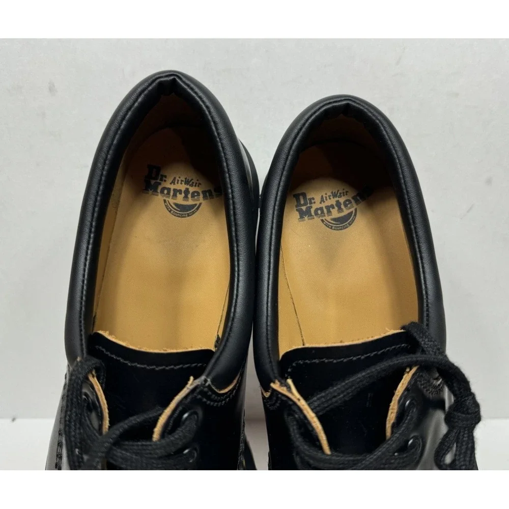 Dr. Martens i50 dr