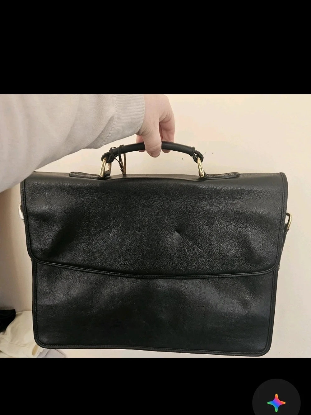 Hidesign authentic vintage