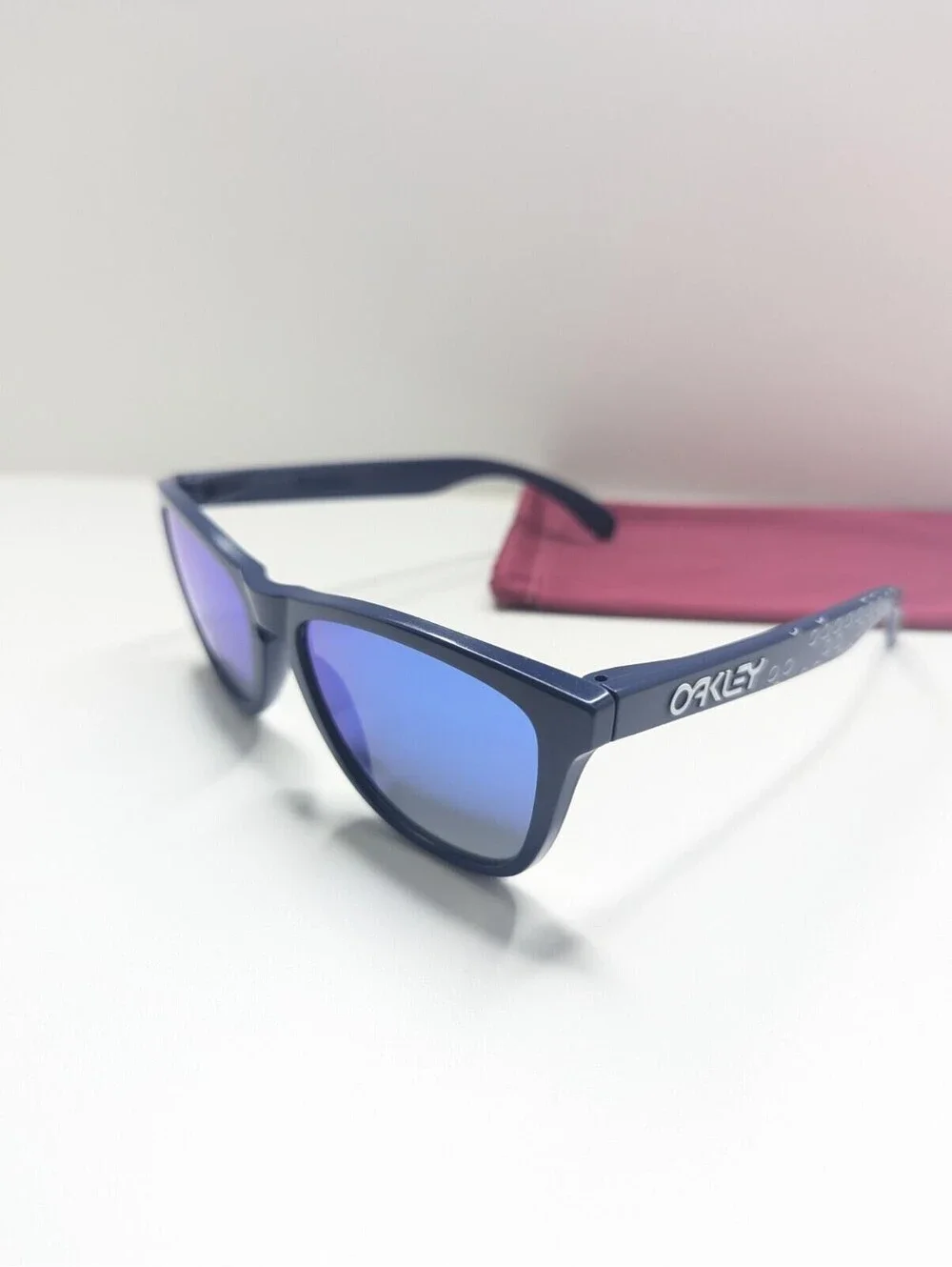 Oakley frogskins 1b