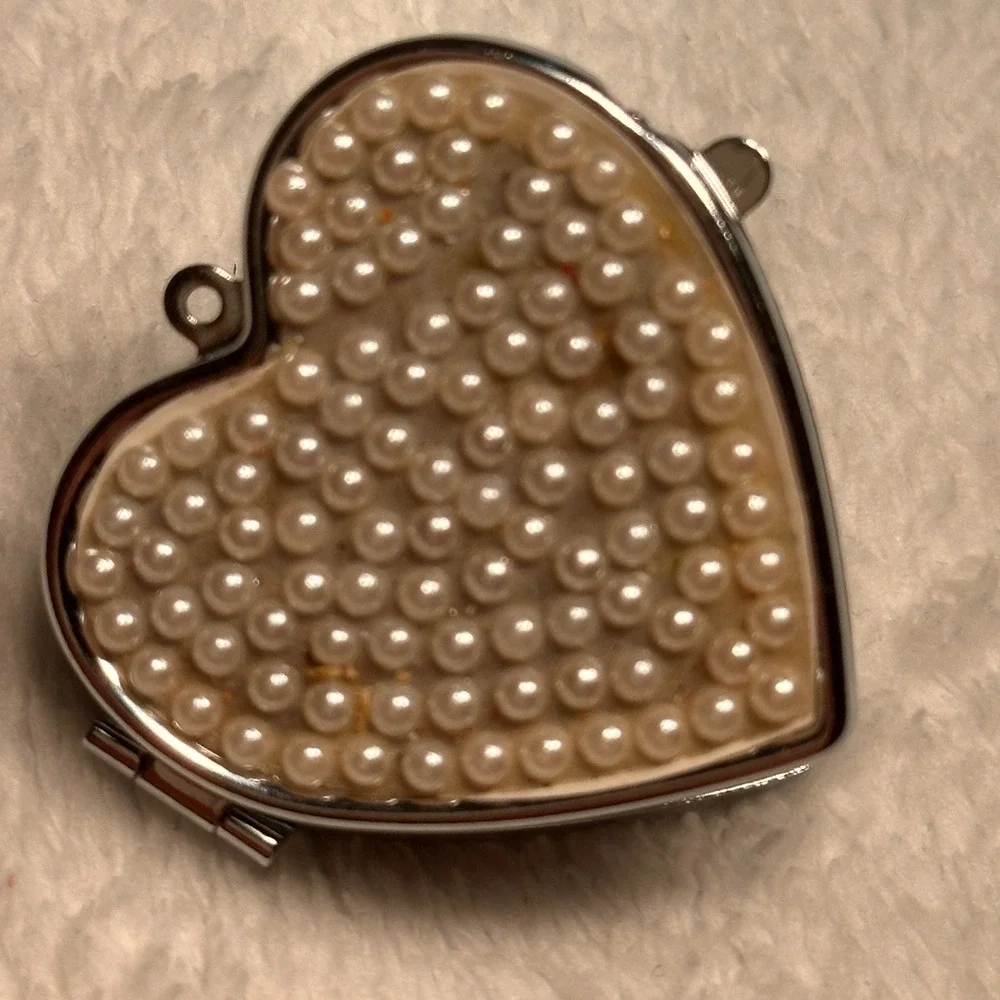 The Unbranded Brand item shown