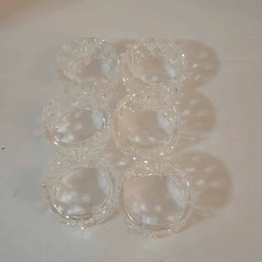 Acrylic Crystal Look Napkin Rings Set Of 6