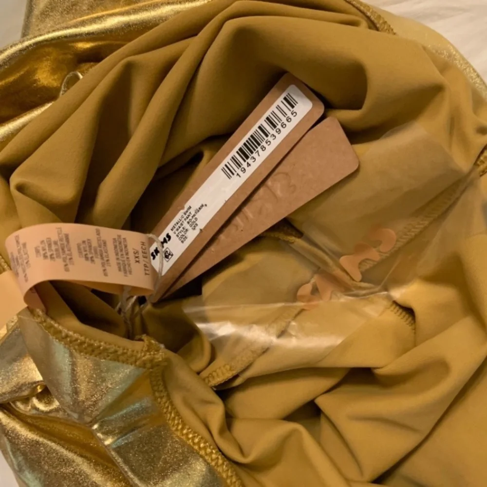 SKIMS NWT Metallic Swim V-Waist Pants Crop Gold XXS Scrunch Butt Ruched