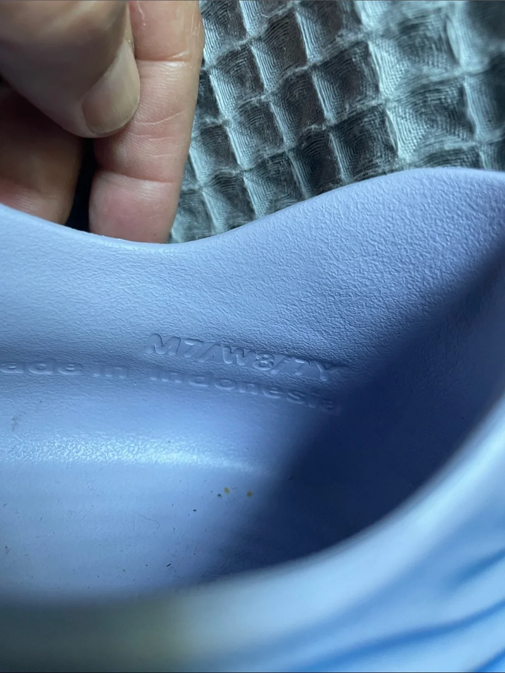 Nike lightweight slip