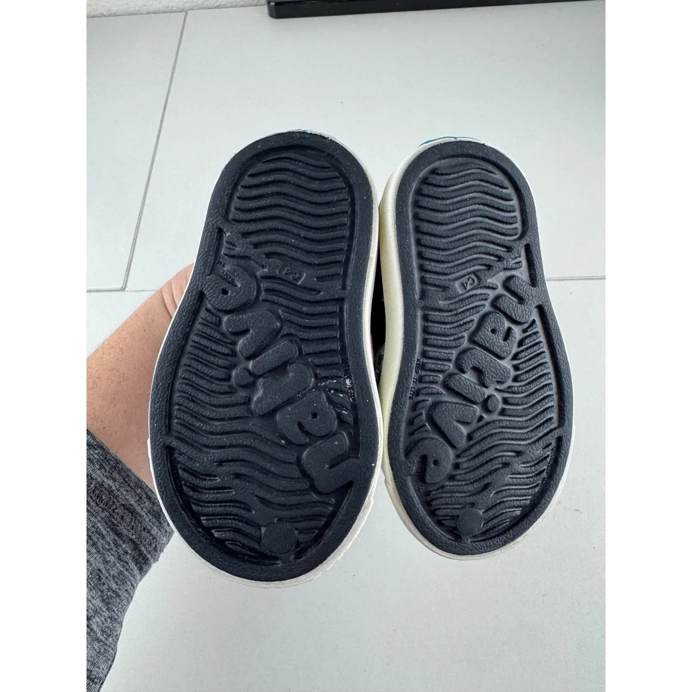 Native measurements sole