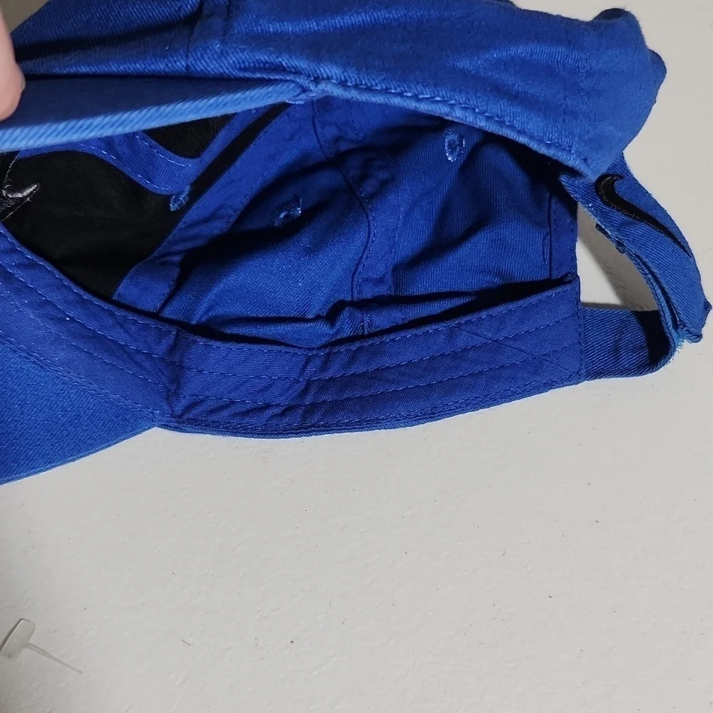 Nike hat blue