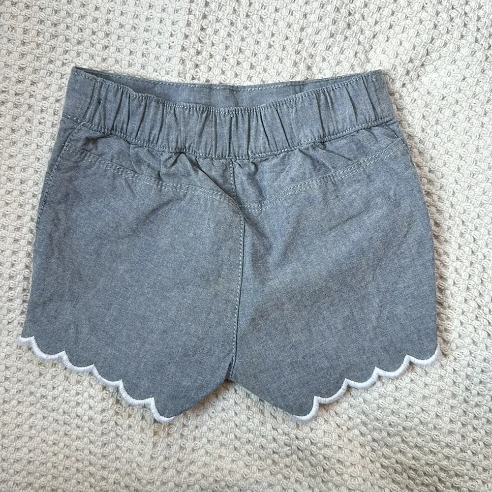 Gymboree scallop light