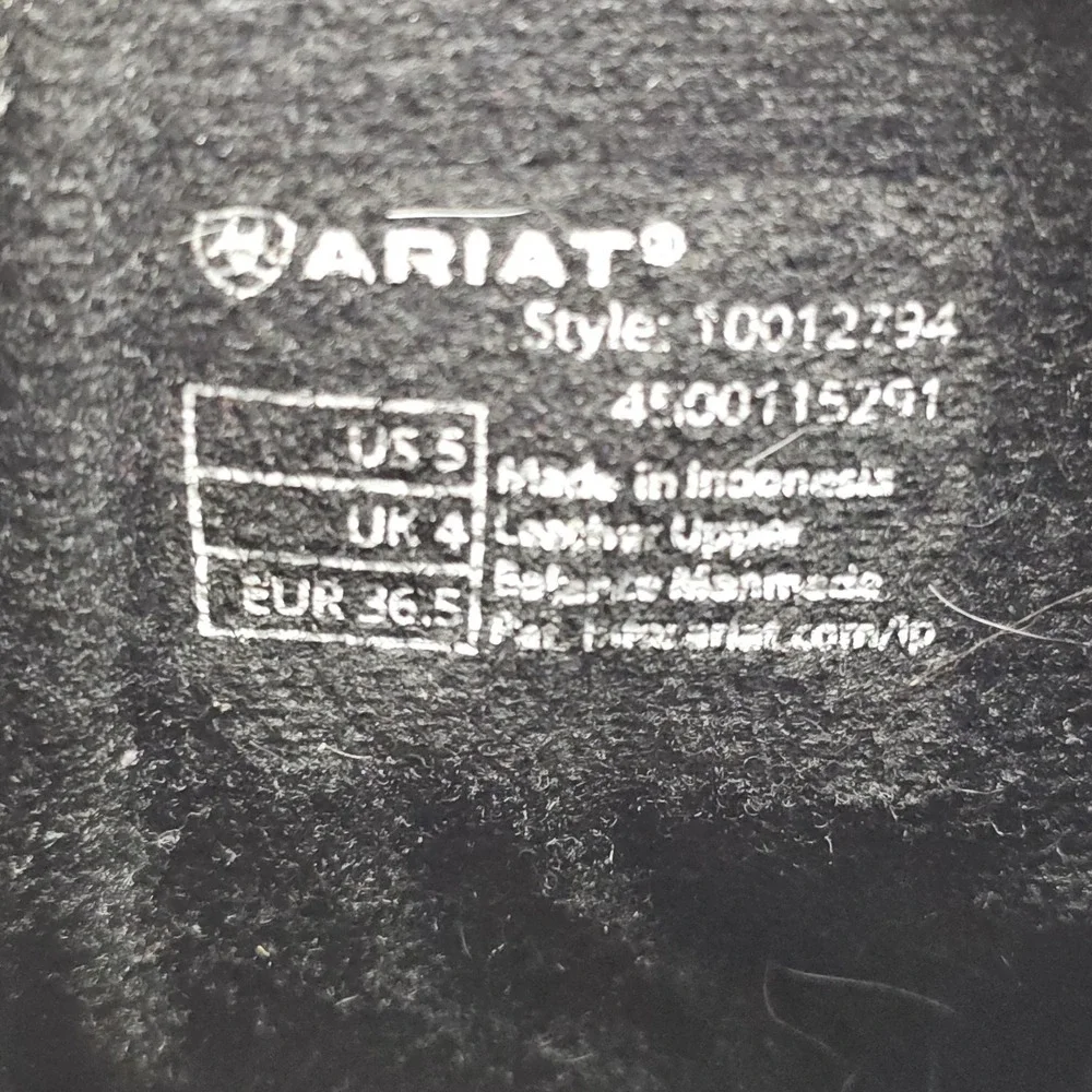 Ariat