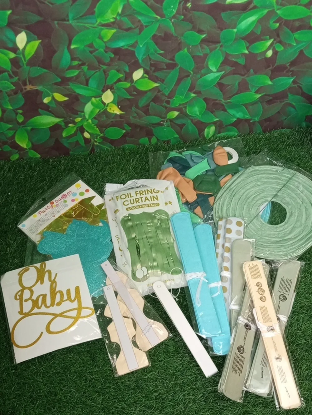 💩 Blue and Green Baby Shower Party Supplies