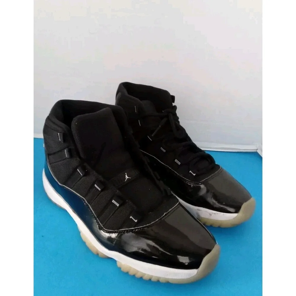 Jordan size 12