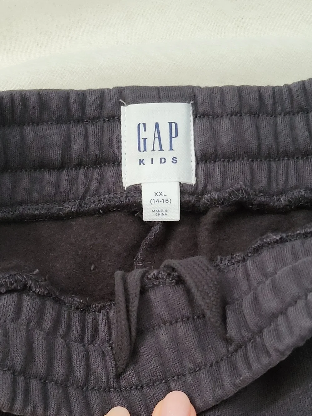 GAP kids sweat