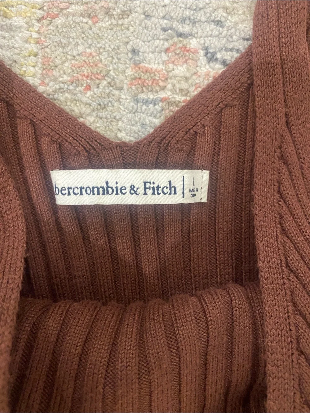 Abercrombie & Fitch Ribbed Maxi Dress in Deep Brown