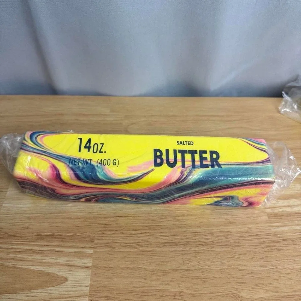 N/A rainbow tie