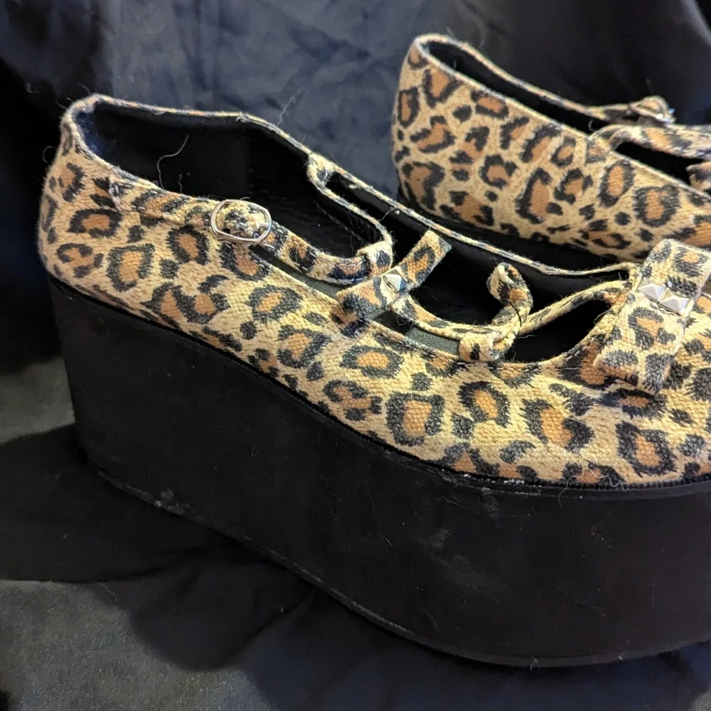 Demonia cheetah print