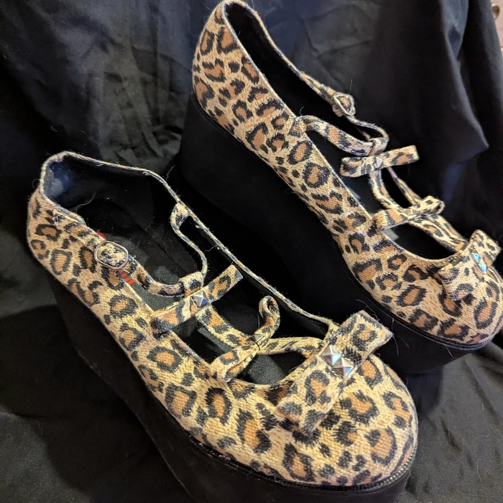 Demonia cheetah print